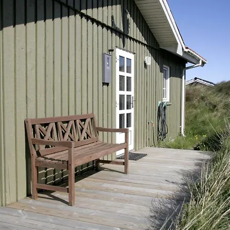 Arita - 250m From The Sea By Interhome